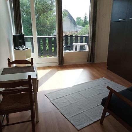 Studio Tout Confort Au Bord Du Lac D'Estey Apartamento Dax Exterior foto